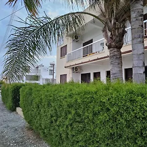 2* Aparthotel Sea